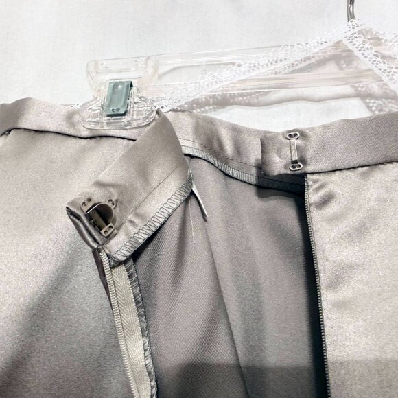 J.R. Nites by Caliendo 2-Piece Formal Skirt Suit Set – Size 12P – Silver Satin - Picture 8 of 9